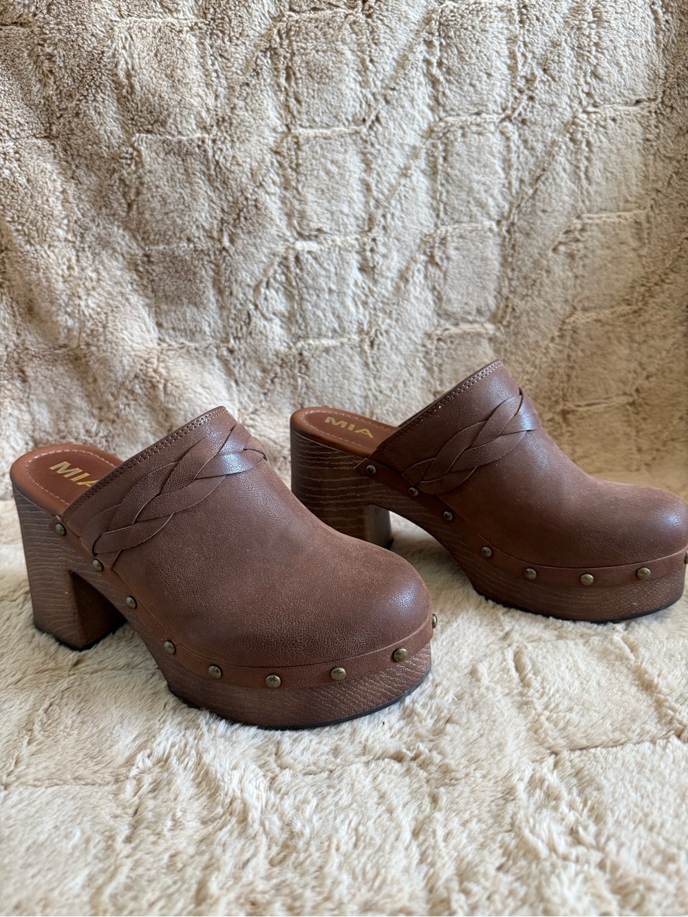 MIA Braided Platform Leatherette Clog Heels 8